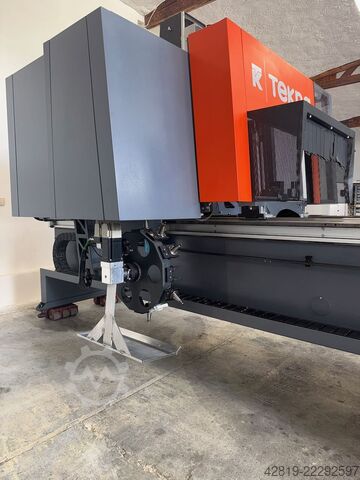 4-osé CNC obráběcí centrum Tekna TKE 944-7