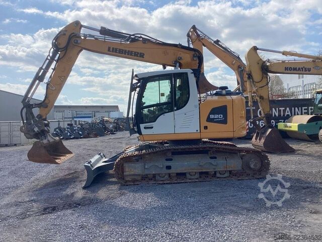 Rupsgraver LIEBHERR R920 Compact