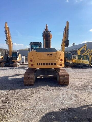 Rupsgraver LIEBHERR R920 Compact