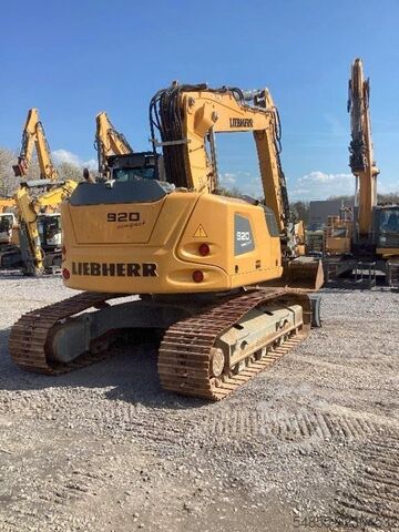 Rupsgraver LIEBHERR R920 Compact