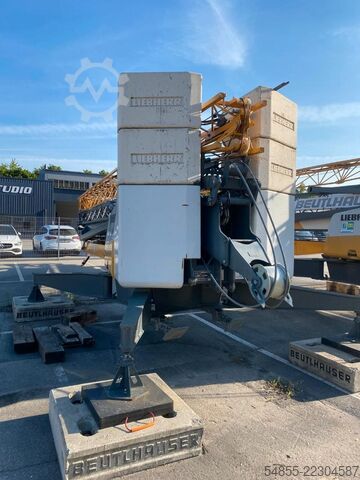 Żuraw wieżowy LIEBHERR L1-24