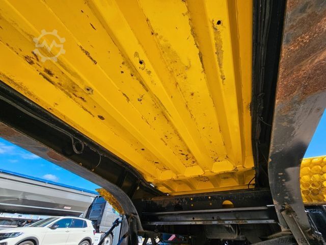 Tipper semitrailer KEMPF SKM * KIPPMULDE * LIFT * VOLLLUFT *