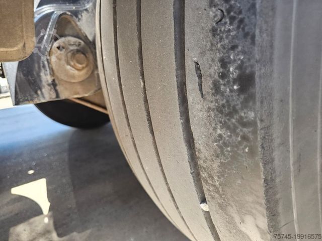 Tipper semitrailer KEMPF SKM * KIPPMULDE * LIFT * VOLLLUFT *