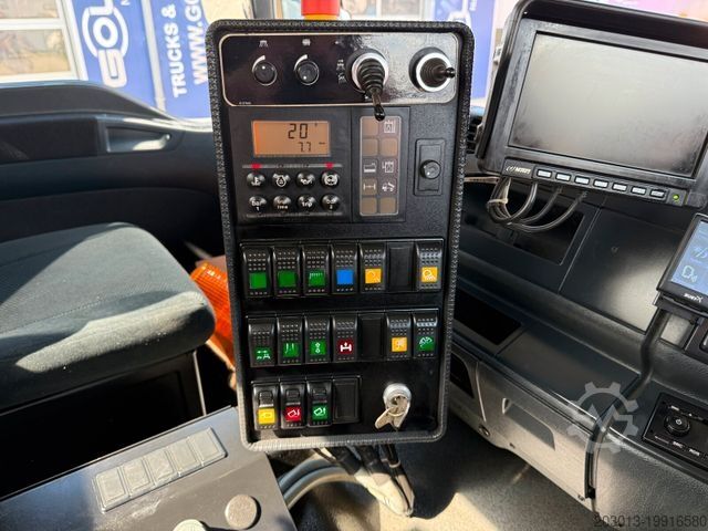 Veegmachine MAN TGM 18.290 4x2 Kehrmaschine FAUN Viajet 7 RH