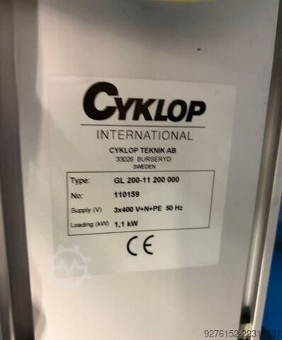 Μηχανή περιτύλιξης με μεμβράνη Cyklop GL 200-11