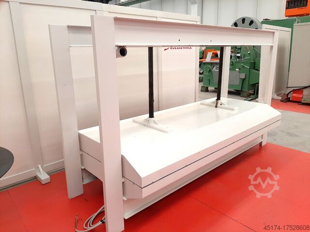 Fineerpers ITALPRESSE V/2