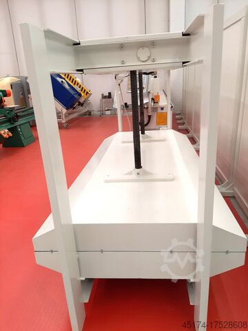 Fineerpers ITALPRESSE V/2