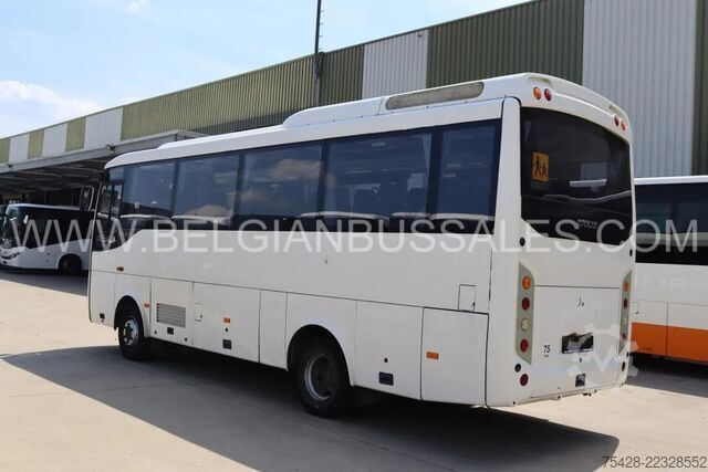 Minibus Otokar Navigo U / 7.8m  / Lift / Manual / Airco