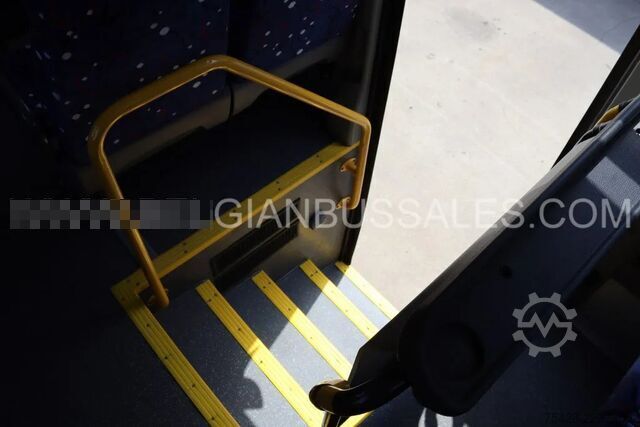 Minibus Otokar Navigo U / 7.8m  / Lift / Manual / Airco