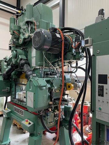 Automatische ponsmachine BRUDERER BSTA41H
