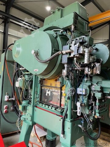 Automatische ponsmachine BRUDERER BSTA41H