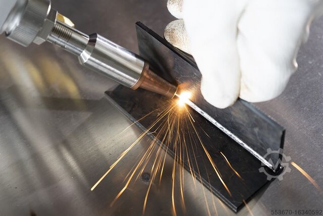 Laser welder SPAWARKA LASEROWA JSW 2000-2kW