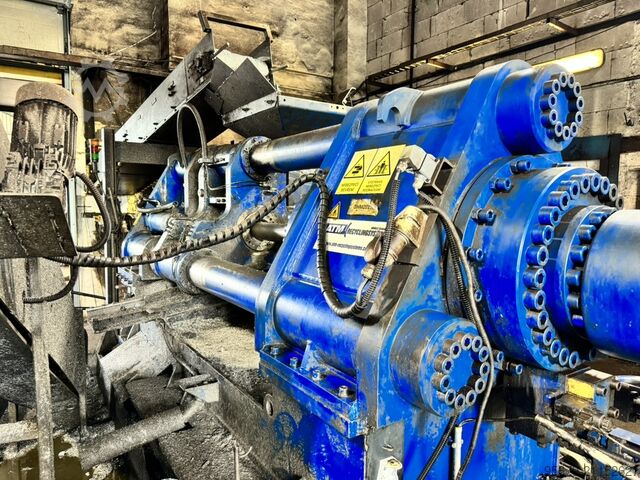 Briquetting press ATM Recyclingsystems ArnoBrik 12