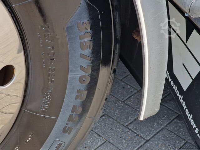 Koffer Volvo FM 460 full air - VEB - Zepro lift - low KM - s...