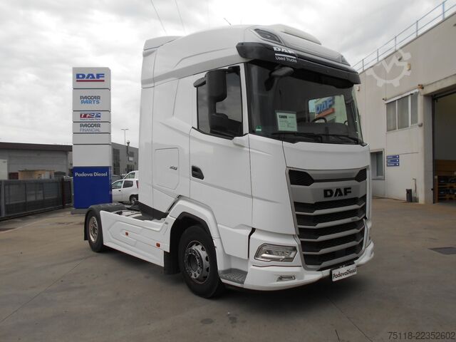 Trattore stradale standard DAF XG 480