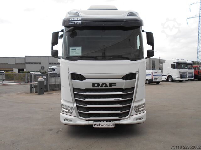 Trattore stradale standard DAF XG 480
