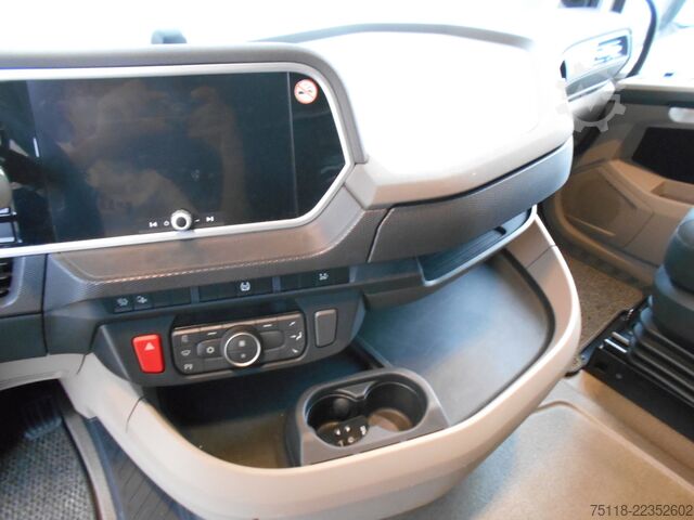 Trattore stradale standard DAF XG 480