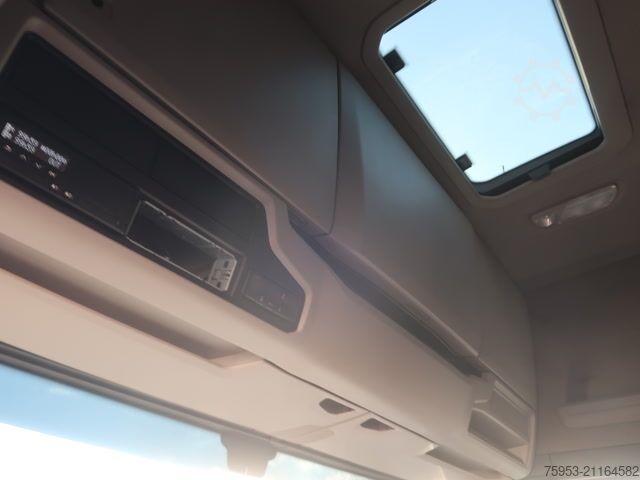 Standardowy ciągnik siodłowy Scania S 500 Super 4x2 NA Standklima LED Retarder