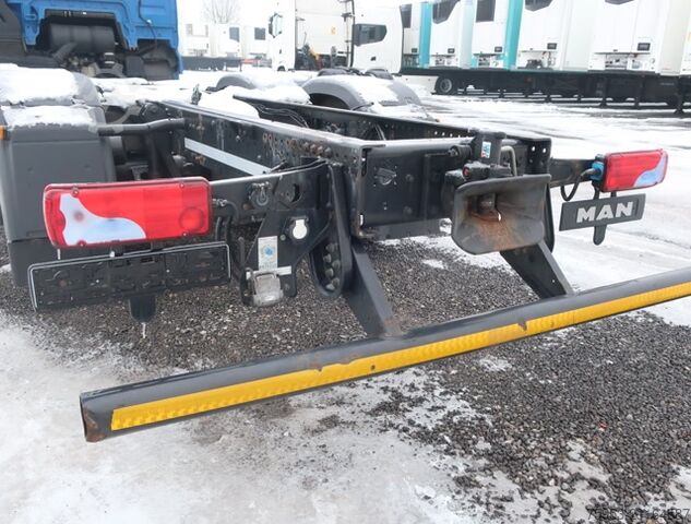 Podwozie ciężarówki MAN 26.510 FLLC TGX Fahrgestell XXL Intarder Lenkachse