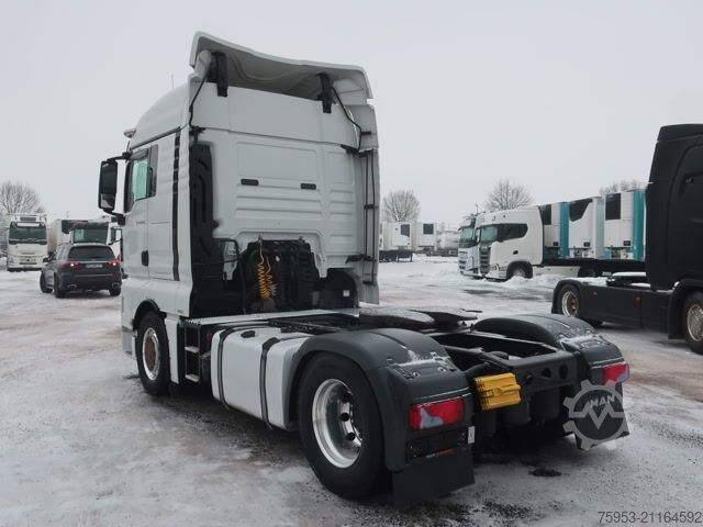 Standardowy ciągnik siodłowy MAN 18.460 TGX XLX Intarder Alcoa TV Mikrowel Unfall