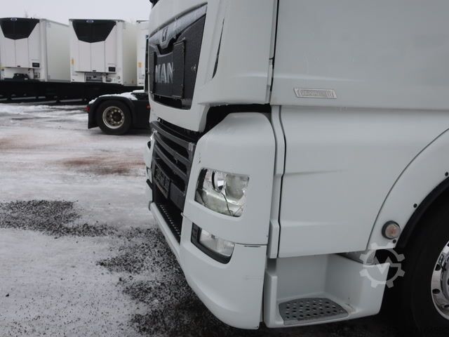 Standardowy ciągnik siodłowy MAN 18.460 TGX XLX Intarder Alcoa TV Mikrowel Unfall
