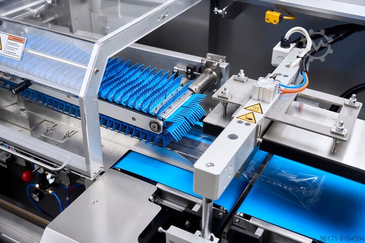 Buiszakkenmachine Impuls Packaging Flowpack Boxmotion TF 250/120/600