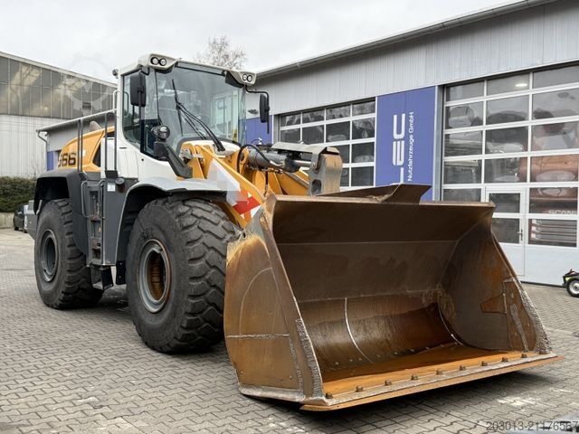 Hjullæsser LIEBHERR L566 XPower Radlader 27,5 Ton *11.900 h *Waage