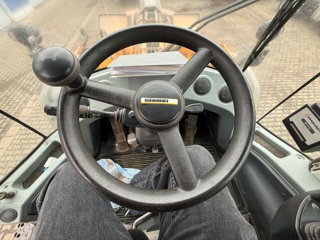 Hjullæsser LIEBHERR L566 XPower Radlader 27,5 Ton *11.900 h *Waage