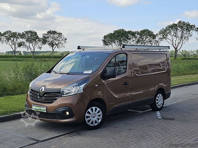 Yüksek tavanlı istasyon vagonu RENAULT TRAFIC