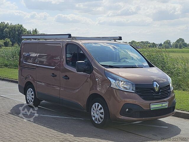Yüksek tavanlı istasyon vagonu RENAULT TRAFIC