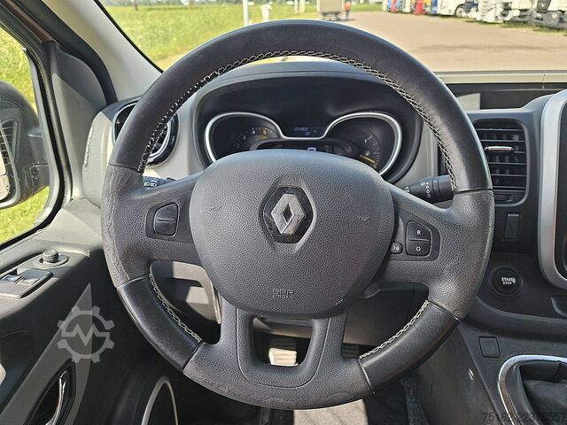 Yüksek tavanlı istasyon vagonu RENAULT TRAFIC
