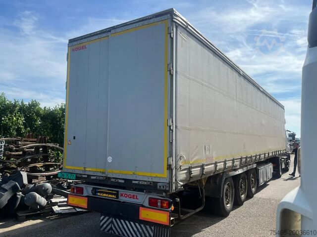 Schuifzeilen Kögel Schuifzeilen BPW assen