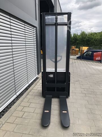 Στοιβαχτές παλετών Bobcat LSM12N NEUGERÄT!!!