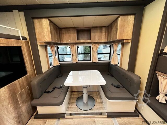 Kreaturvogn MERCEDES-BENZ ATEGO 1530 TT-XL  5 Pferde POP-OUT