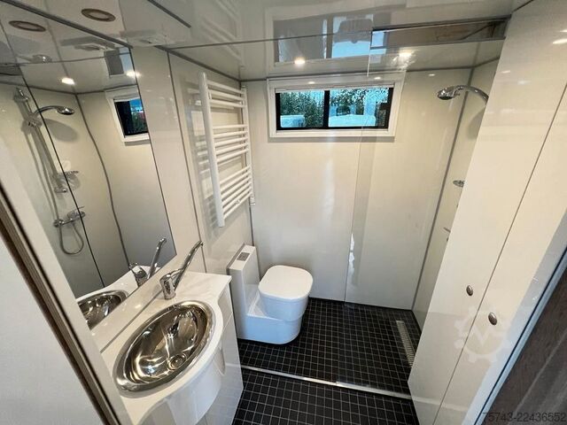 Kreaturvogn MERCEDES-BENZ ATEGO 1530 TT-XL  5 Pferde POP-OUT