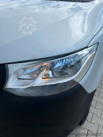 Yüksek tavanlı panelvan MERCEDES-BENZ Sprinter 215 9G-TR HOCH+LANG KLIMA 3-SITZ KAMERA