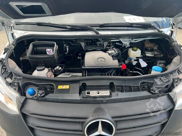 Panelvan MERCEDES-BENZ Sprinter 215 9G-TR HOCH+LANG KLIMA 3-SITZ KAMERA