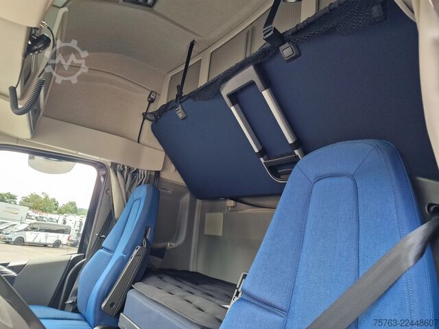 Standard-SZM Volvo FH 13.500 Globetrotter XL 4x2 - NEW - Full spec...