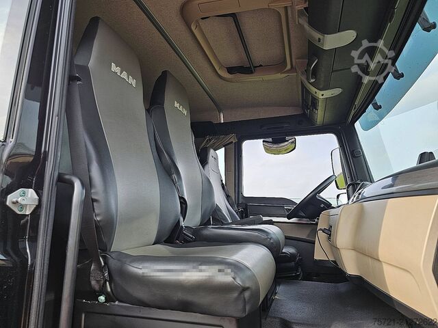 βαλίτσα M.A.N. 12.290 TGM Folding lift