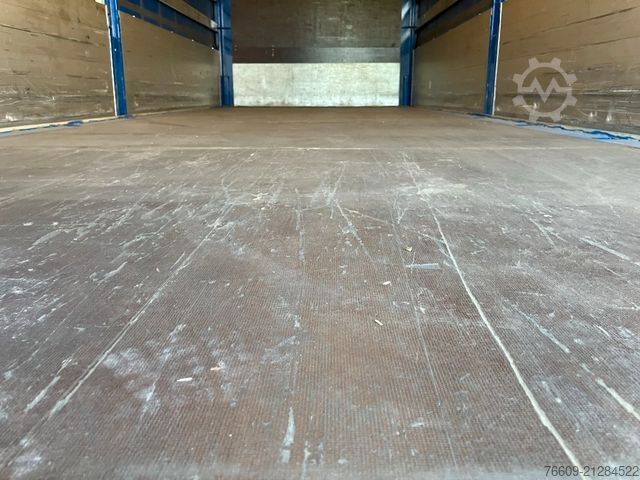 Remolque con caja móvil KRONE Wechselbrücke Plane