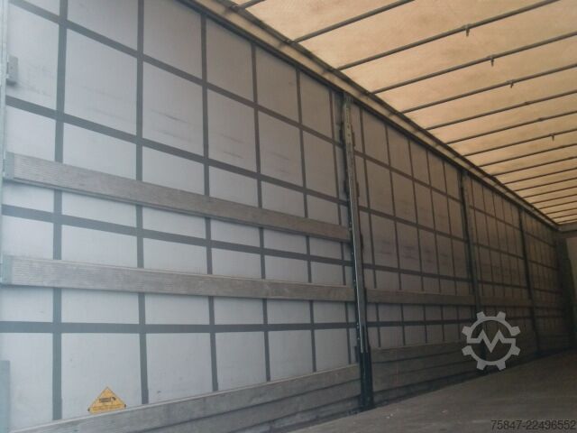 Semi-remorque bâchée Schmitz Cargobull SCS 24/L-13.62 EB Liftachse