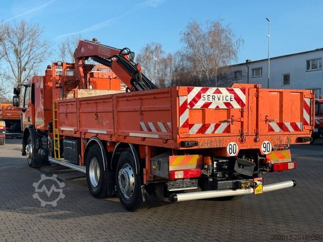 Truck mounted crane RENAULT Premium Lander Pritsche mit Kran FASSI