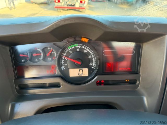 Flatbed truck RENAULT Premium Lander Pritsche mit Kran FASSI