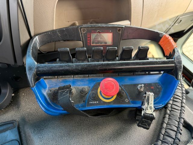 Vrachtauto met open laadbak RENAULT Premium Lander Pritsche mit Kran FASSI