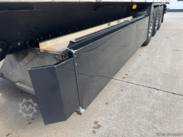 Semirimorchio con telone SCHMITZ CARGOBULL SCB*S3T *  * PALLETENKASTEN * EDSCHA *