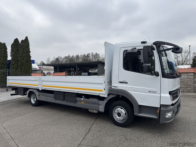 Atego 822 L flatbed 7.18 m, air conditioning, trailer hitch Mercedes-Benz Atego 822 L Pritsche 7,18m, Klima, AHK
