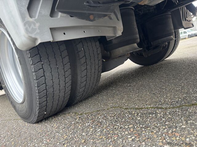 Atego 822 L flatbed 7.18 m, air conditioning, trailer hitch Mercedes-Benz Atego 822 L Pritsche 7,18m, Klima, AHK