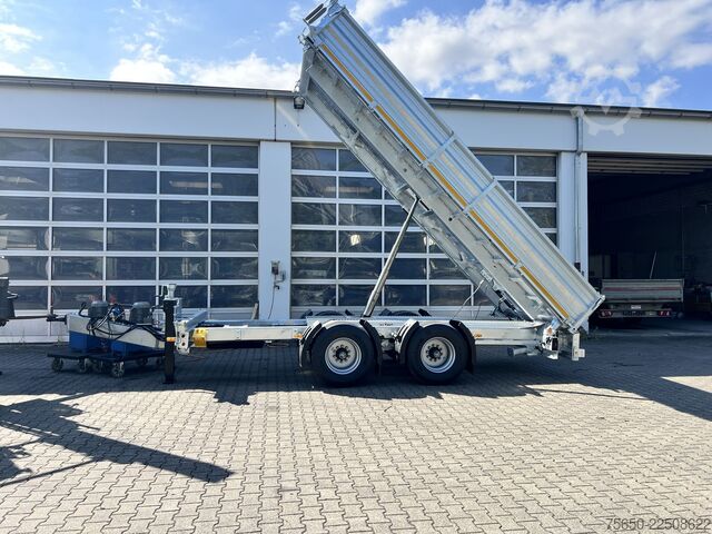 Remorcă basculantă Möslein TTD 19 B  19 t Tandemkipper- Tieflader hydraulischer Klappe Breitbereifung