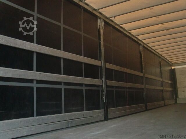 Semiremorcă deschisă cu prelată Schmitz Cargobull SCS 24/L Liftachse