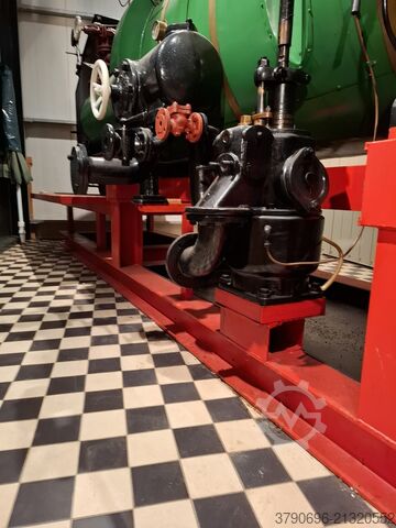 Oldtimer-Traktor Lanz Zweizylinder- Verbund-Heißdampf-Lokomobil